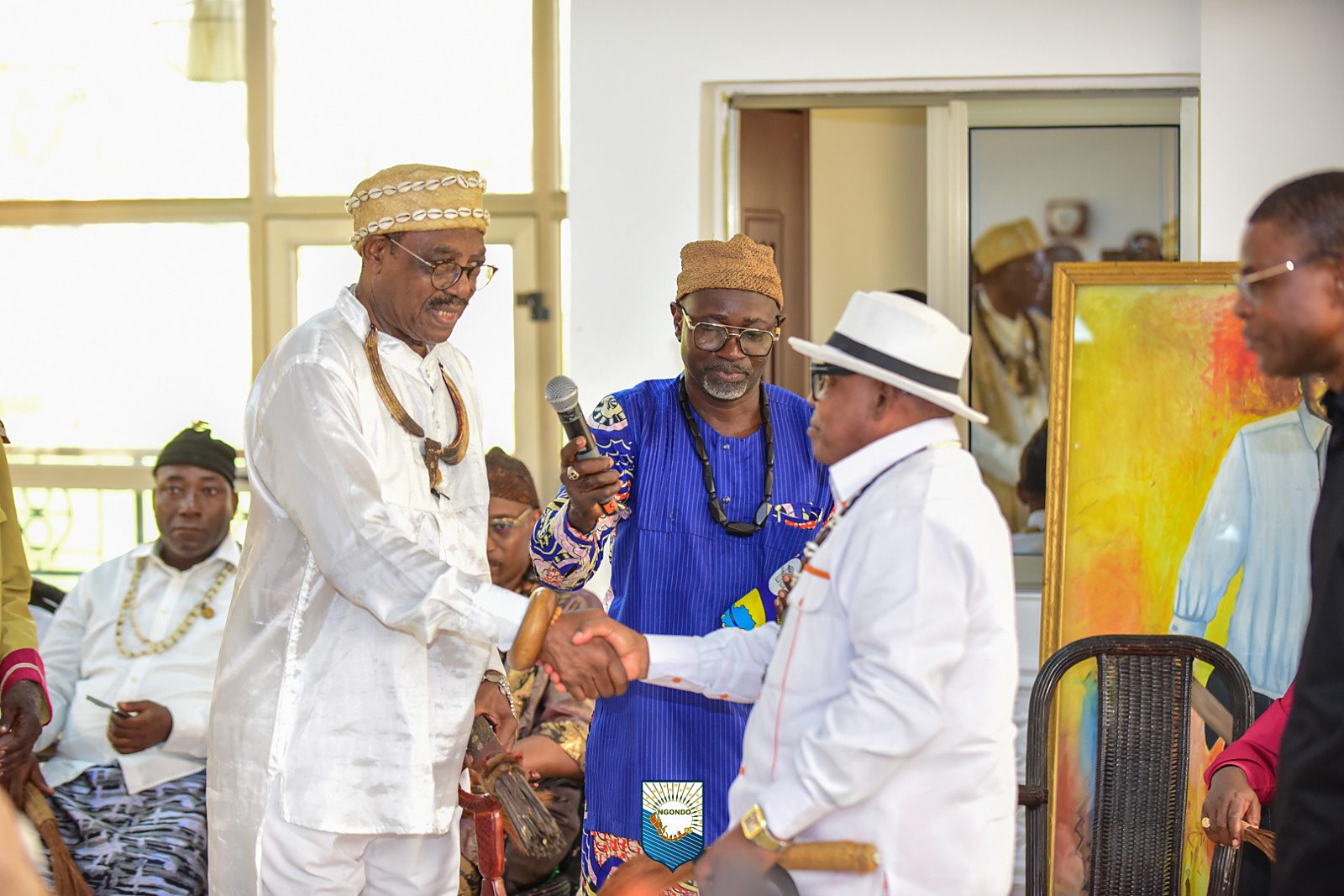 Presentation of an honorary gift