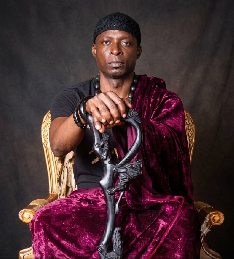 H.M. Dr Louis Din Dika Akwa